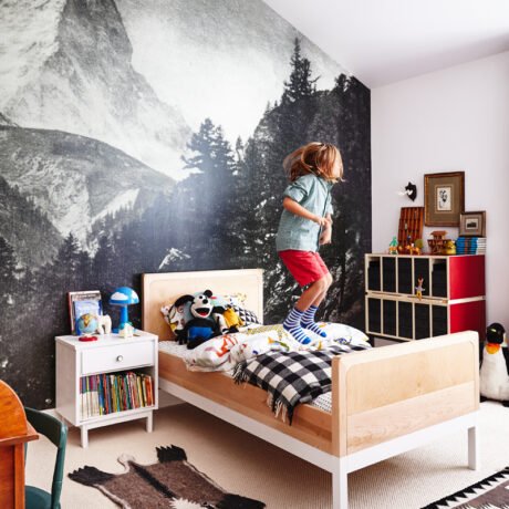 Mountain Themes Kids Room Wallpaper Murals Ideas To MAke Kids Joyful.